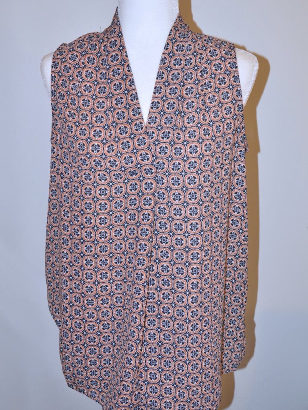 Alex & Lili Sleeveless Blouse size S